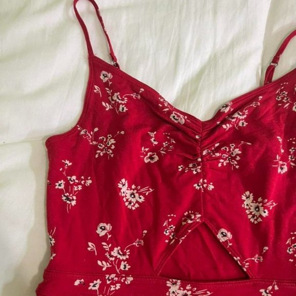 Red floral cami dress - Picture 2 of 3